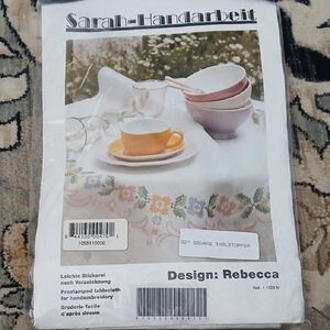 Sarah-Handarbeit Stamped Tablecloth Cross stich DIY Set